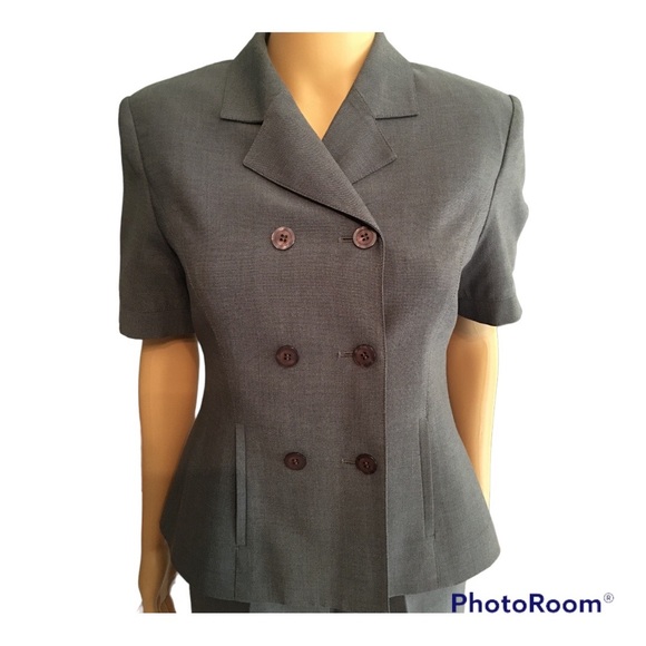 Kasper ASL Petite Vintage Double Breasted Suit in Size 2P - Picture 3 of 13